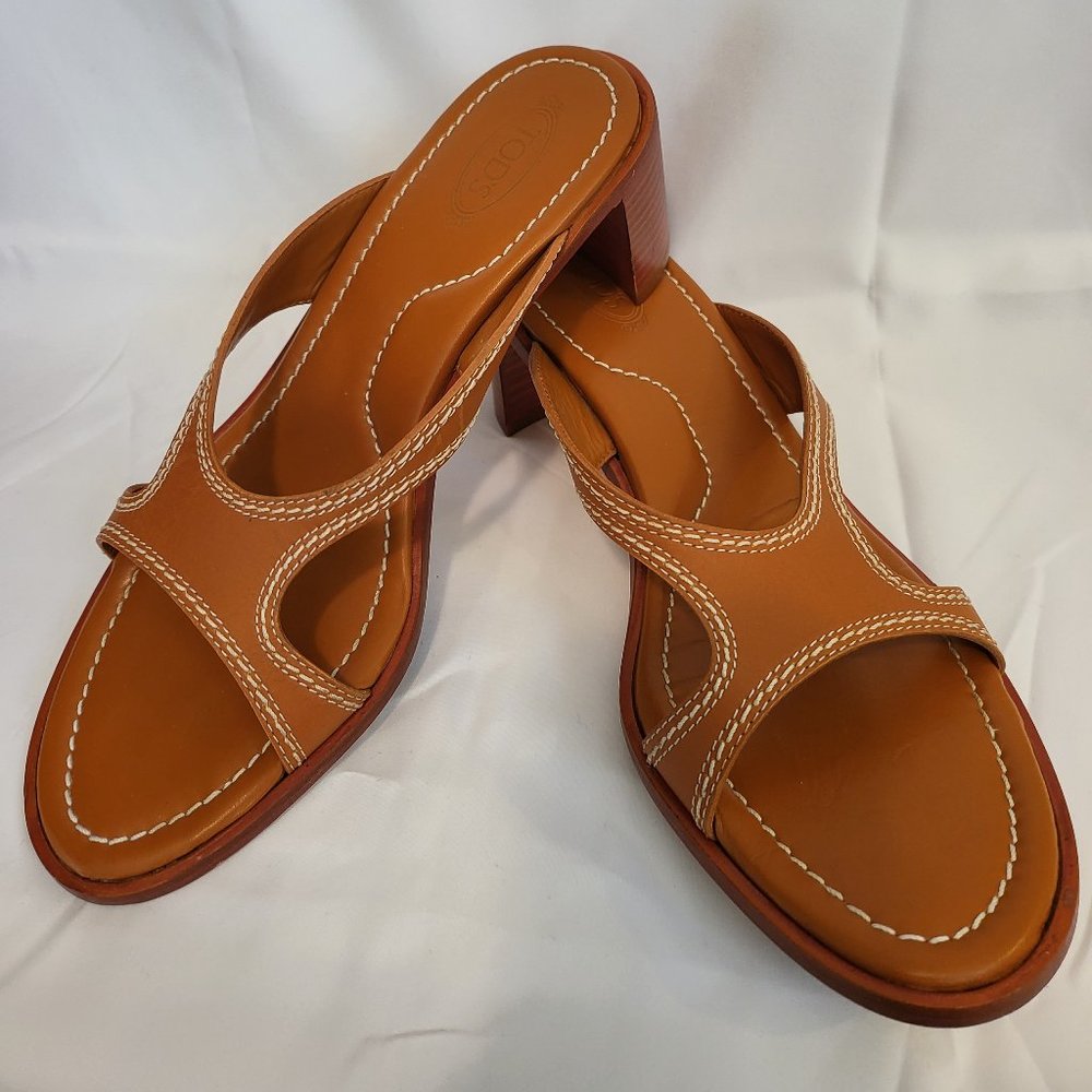 Tod's Sandals, Made in Italy, Orange Leather, 8.5